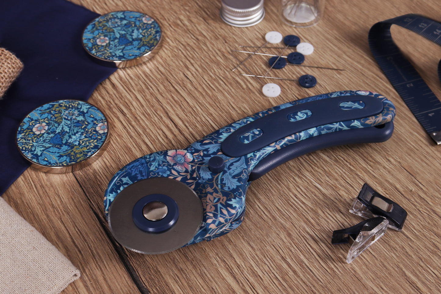Woodblock inspired: Rotary Cutter: 45mm