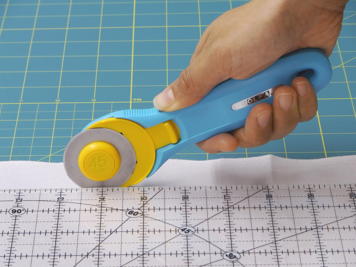 Olfa Rotary Cutter: 45mm: Aqua